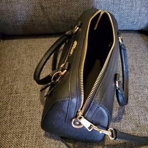 Black leathers Coach Crossgrain